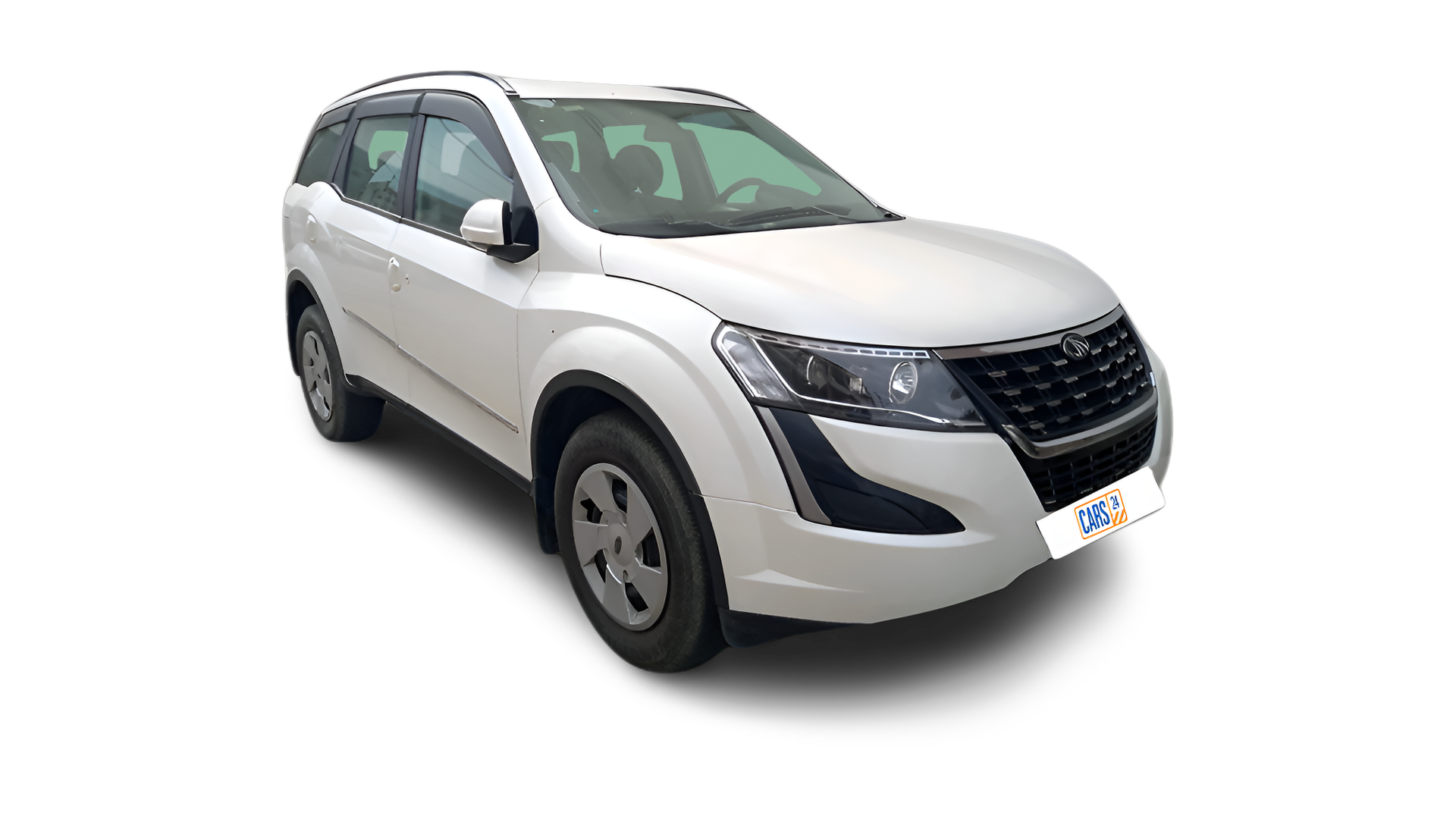 Mahindra XUV500-img